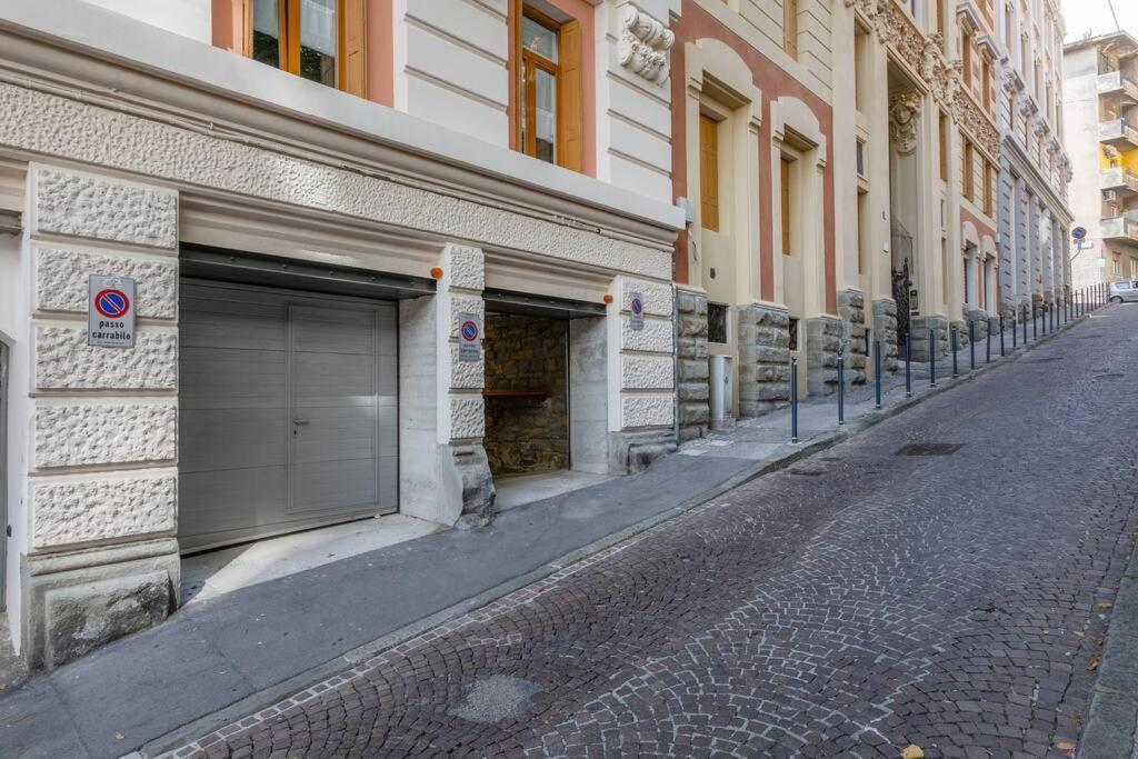 Casa Cereria - Apartment With Parking Триест Экстерьер фото