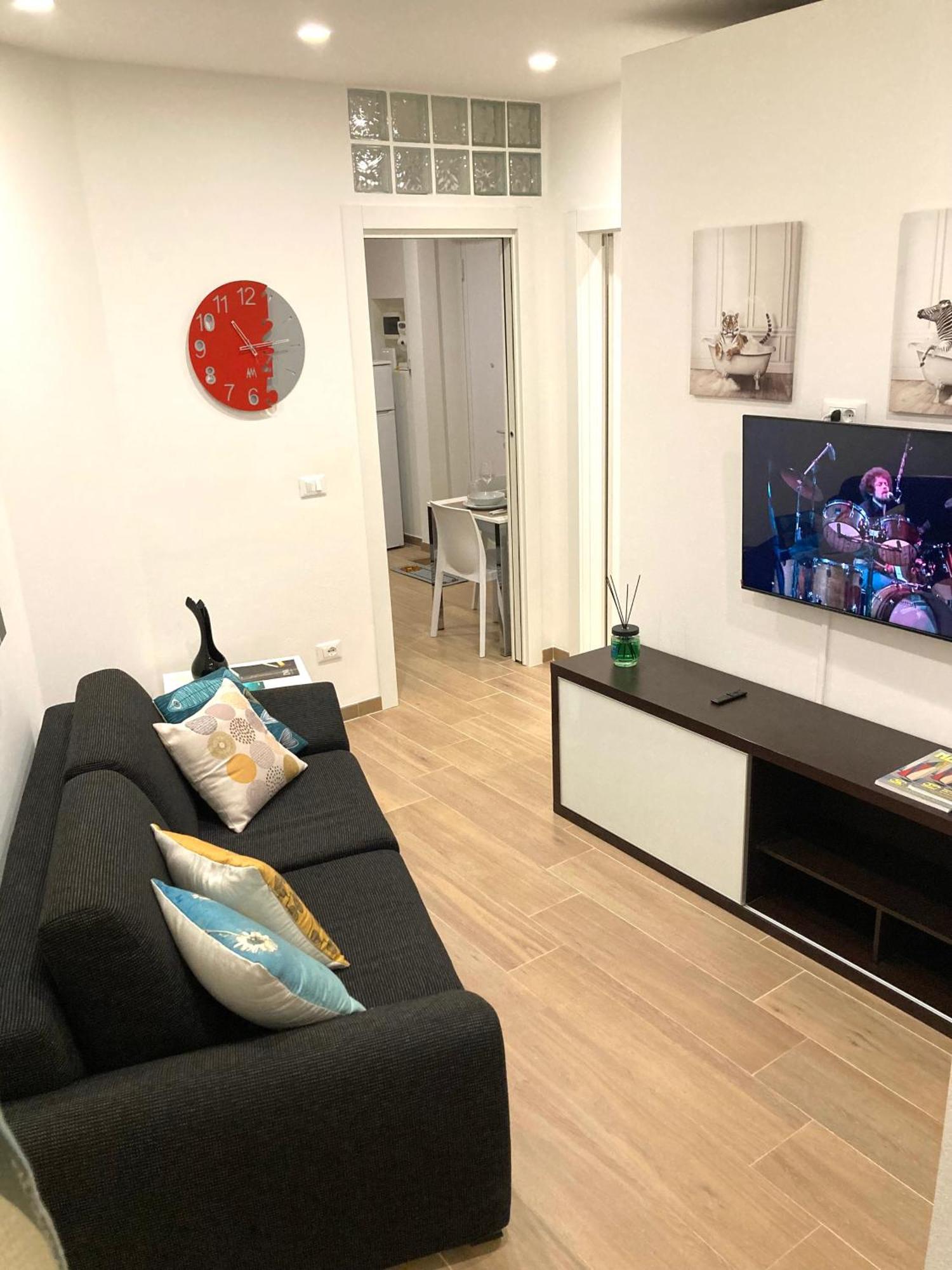 Casa Cereria - Apartment With Parking Триест Экстерьер фото