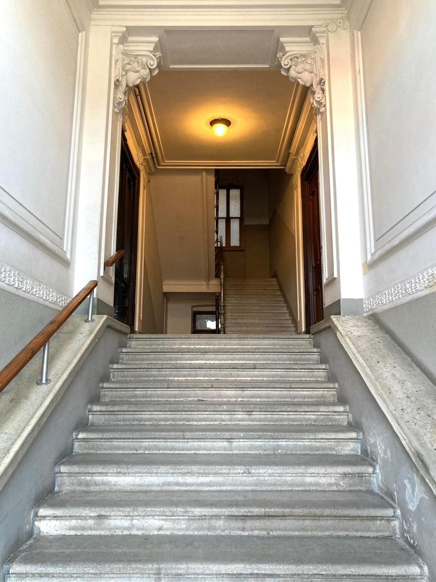 Casa Cereria - Apartment With Parking Триест Экстерьер фото